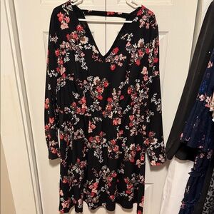 LOFT Floral Black Women's Dress
